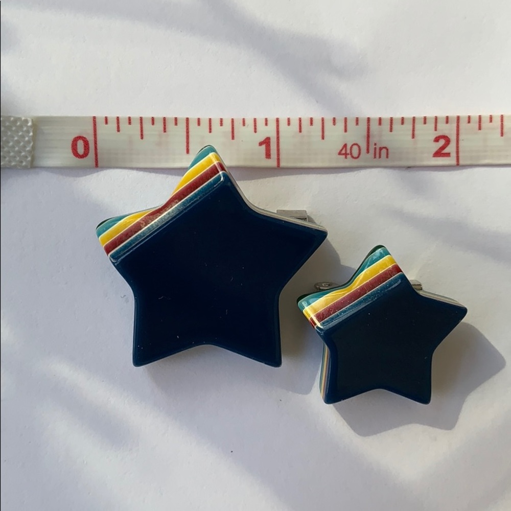 Marc Jacobs Star Pins - Picture 5 of 6